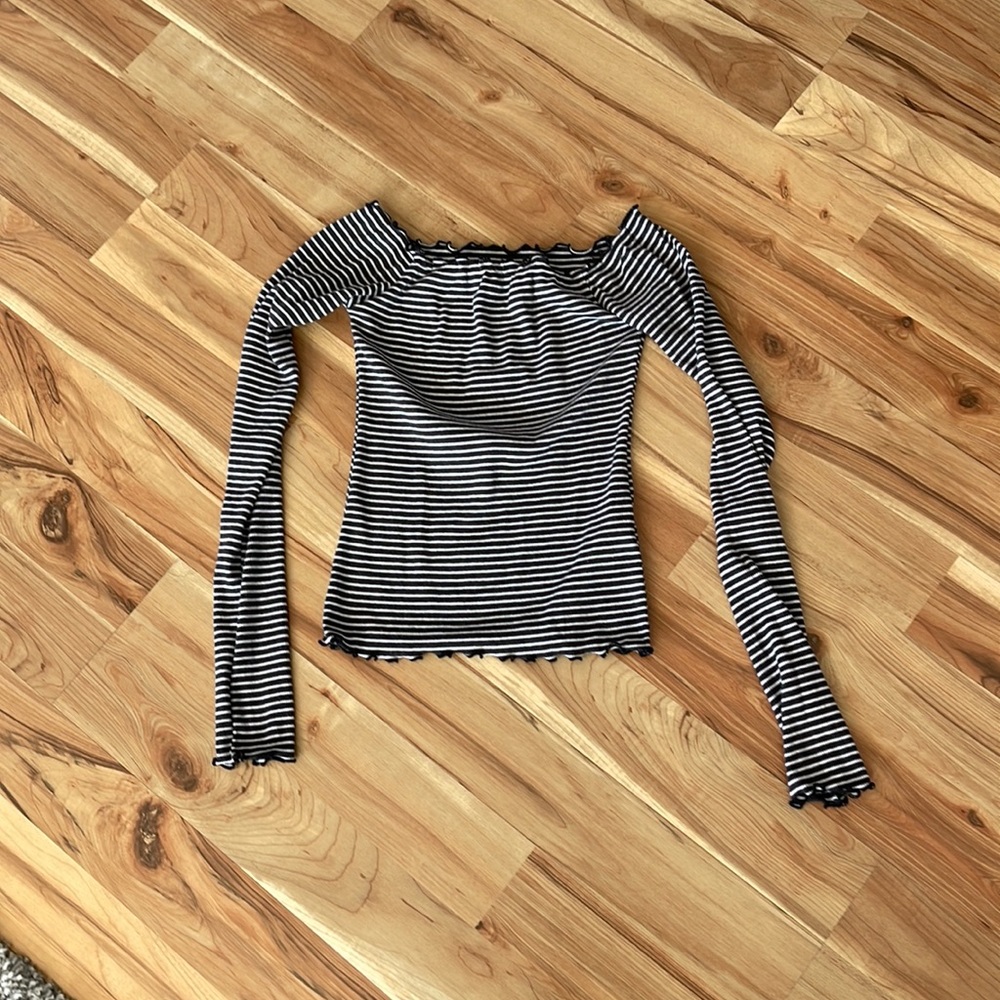 Hollister off shoulder